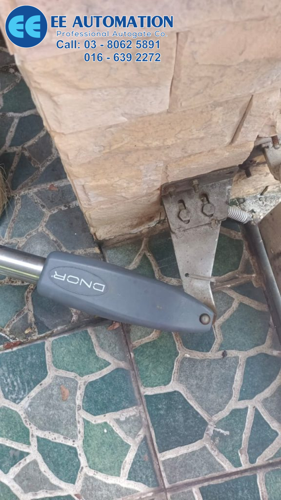 Dnor Arm Autogate Rosak