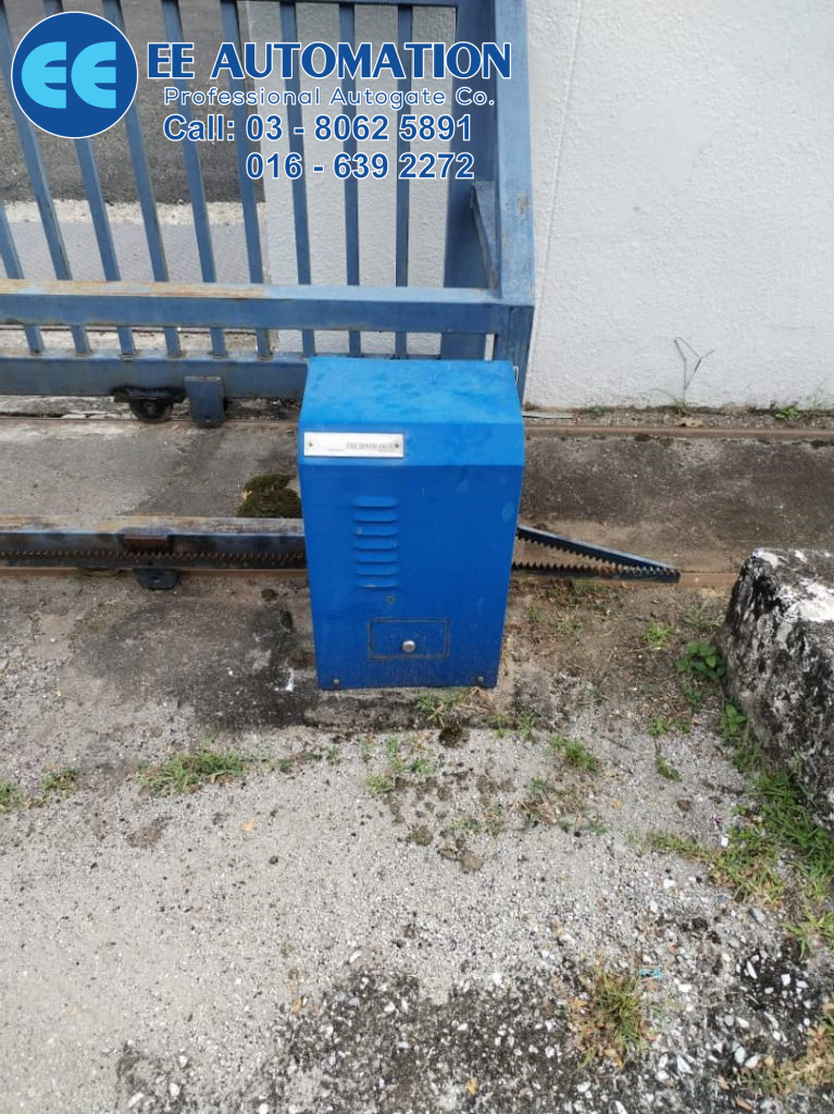 Sliding Autogate Repair For Factory Klang