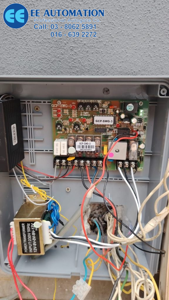 Swing Autogate Board Cheras