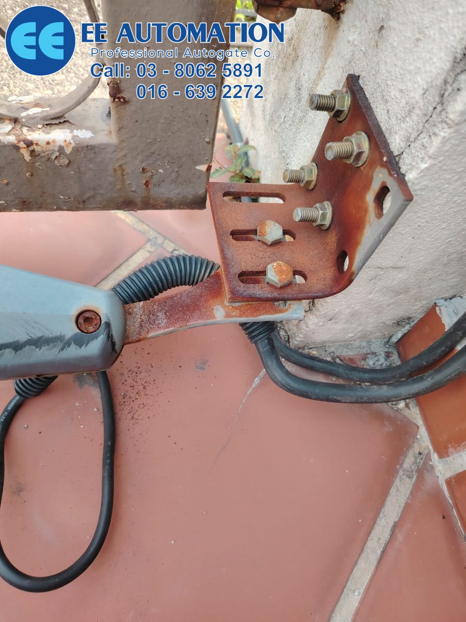 Auotgate Arm Bracket Repair USJ