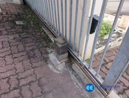 sliding motor
